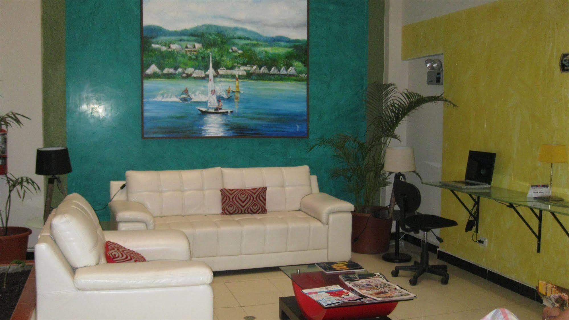 Hotel Fatima Inn Tarapoto Kültér fotó
