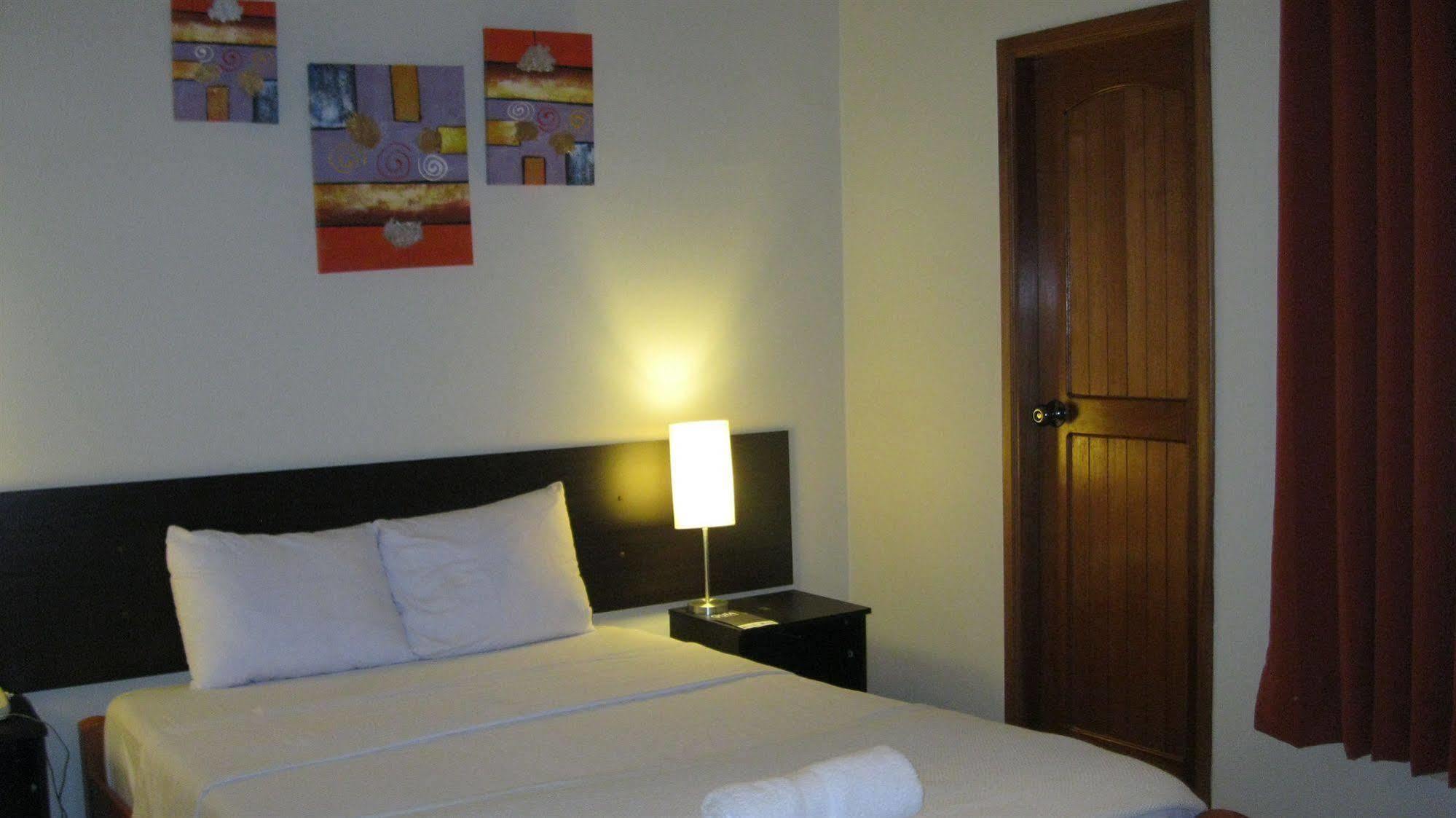 Hotel Fatima Inn Tarapoto Kültér fotó