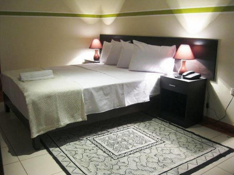 Hotel Fatima Inn Tarapoto Kültér fotó